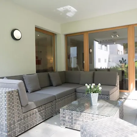 Edelweiss Mirasol * فيلمز